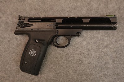 Smith & Wesson ~ 22A-1