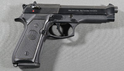 Beretta ~ 92FS ~ 9mm Luger