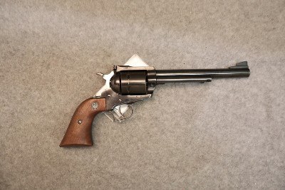Ruger ~ New Model Super Blackhawk ~ .44 Mag - Image 1 of 2