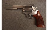 Smith & Wesson ~ 686 ~ .357 Magnum - 2 of 2