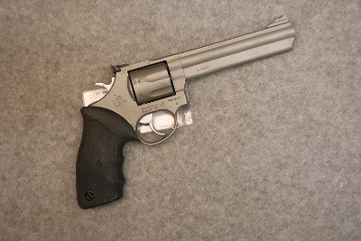 Taurus ~ Model 66 ~ .357 Mag. - Image 1 of 2