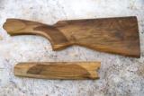 Beretta 682/686/687 12g Wood Set #FL12181 - 1 of 2