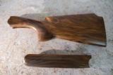 Beretta 12ga 687/687/682 Trap Wood Set SN: FL12254 - 1 of 2