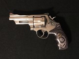 Smith & Wesson 625-5 Mountain Gun .45 Colt : 2 Grips + Original Box - 1 of 3