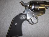Ruger New Vaquero Colt 45
- 10 of 13