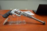 Smith and Wesson Performance Center 460 XVR - 1 of 9