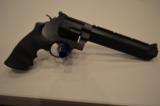Smith and Wesson 629 Stealth hunter 44 Magnum - 7 of 7