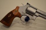 Smith and Wesson 629 Performance Center 44 Magnum - 6 of 10