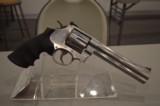 Smith and Wesson 629 Classic .44 Mag
6.5" - 8 of 11