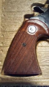 Colt Diamondback 38 Special 4" Blue - 13 of 14