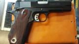 Great Pre-Owned Ed Brown Kobra Carry 45 ACP 1911 - Made 2004 - All original papers, case, mags, Letter of Authenticity - 2 of 9