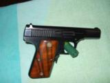 Smith & Wesson 32 Auto Pistol - 4 of 5