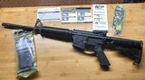 NEW in Box - Smith & Wesson M&P 15 Sport II 10202, 5.56 NATO/.223 Semi-automatic AR-15 Rifle - 2 of 8