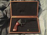 Smith and Wesson model 57 41 magnum - 1 of 8