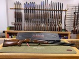 Caesar Guerini Invictus II Ascent Sporting 12GA 32'' Barrels As New In Case - 3 of 15