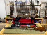 Caesar Guerini Invictus II Ascent Sporting 12GA 32'' Barrels As New In Case - 1 of 15