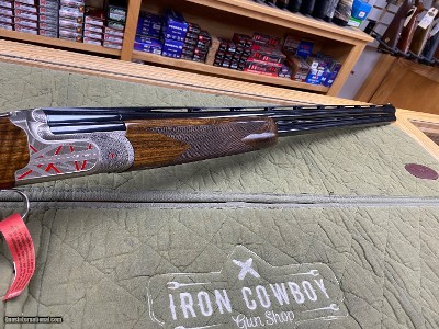 *LIMITED EDITION* Caesar Guerini Invictus ArtCo 12GA 32'' DTS Stock - Image 16 of 16