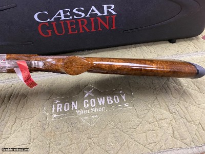 *LIMITED EDITION* Caesar Guerini Invictus ArtCo 12GA 32'' DTS Stock - Image 5 of 16