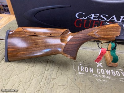 *New Caesar Guerini Summit Ascent Sporting 12GA 30'' - Image 4 of 13