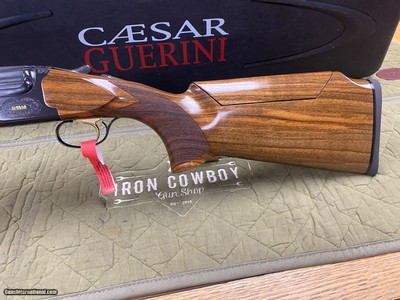 *New Caesar Guerini Summit Ascent Sporting 12GA 30'' - Image 3 of 13