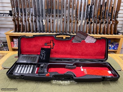 New & IN STOCK Caesar Guerini Invictus V Gold Sporting 12GA 32'' Adj Stock Elite Delear Exclusive - Image 12 of 12