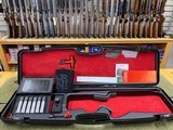 *New & In Stock* Caesar Guerini Invictus VII Sporting Gold 12GA 32'' Barrels Adj. Stock - 12 of 13
