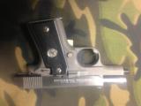 Colt Mustang .380 - 15 of 20