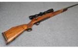 Weatherby Mark V, .300 Weatherby - 1 of 9