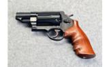 Smith & Wesson Governor .45 Colt/.45 ACP/.410 2.5
