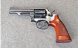 Smith & Wesson 19-5 .357 Magnum - 2 of 2