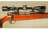 Weatherby Custom Mark V .300 Wby Mag. - 7 of 9