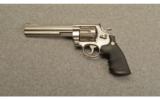 Smith & Wesson 629-3 Classic .44 Magnum - 2 of 2