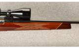 Weatherby Mark V 1959 .300 Weatherby Magnum - 4 of 9