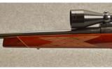 Weatherby Mark V 1959 .300 Weatherby Magnum - 6 of 9