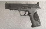 Smith & Wesson M&P Pro Series C.O.R.E. .40 S&W - 2 of 2