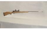 Weatherby Mark V Arroyo .300 Wby. Mag. - 1 of 9