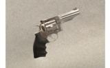 Ruger Redhawk
.44 Magnum - 1 of 2