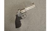 Smith & Wesson 686-6.357 Magnum - 1 of 2