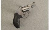 Smith & Wesson 640-1 Pro Series.357 Magnum - 1 of 2