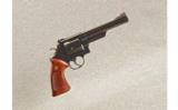 Smith & Wesson Model 29-2
.44 Magnum - 1 of 3