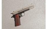 Colt Government Two-tone
.45 ACP - 1 of 2