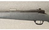 Weatherby Mark V Ultra Lightweight
.257 Wby Mag - 7 of 9