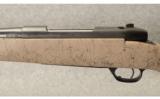 Weatherby Mark V Ultra Lightweight .270 Wby Mag - 7 of 9