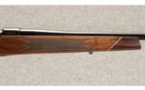 Weatherby Mark V Deluxe
.300 Wby Mag - 4 of 9