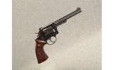 Smith & Wesson K-22 Outdoorsman
.22 LR - 1 of 2