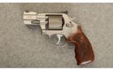 Smith & Wesson Performance Center 986
9mm Luger - 2 of 2
