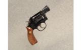 Smith & Wesson ~ Model 10-5 ~ .38 S&W Spl - 1 of 2