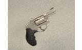 Smith & Wesson ~ Model 640-1 ~ .357 Magnum - 1 of 2