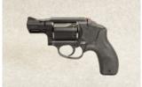 Smith & Wesson ~ Bodyguard ~ .38 Spl - 2 of 2