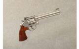 Smith & Wesson ~ Model 617-6 ~ .22 LR - 1 of 2